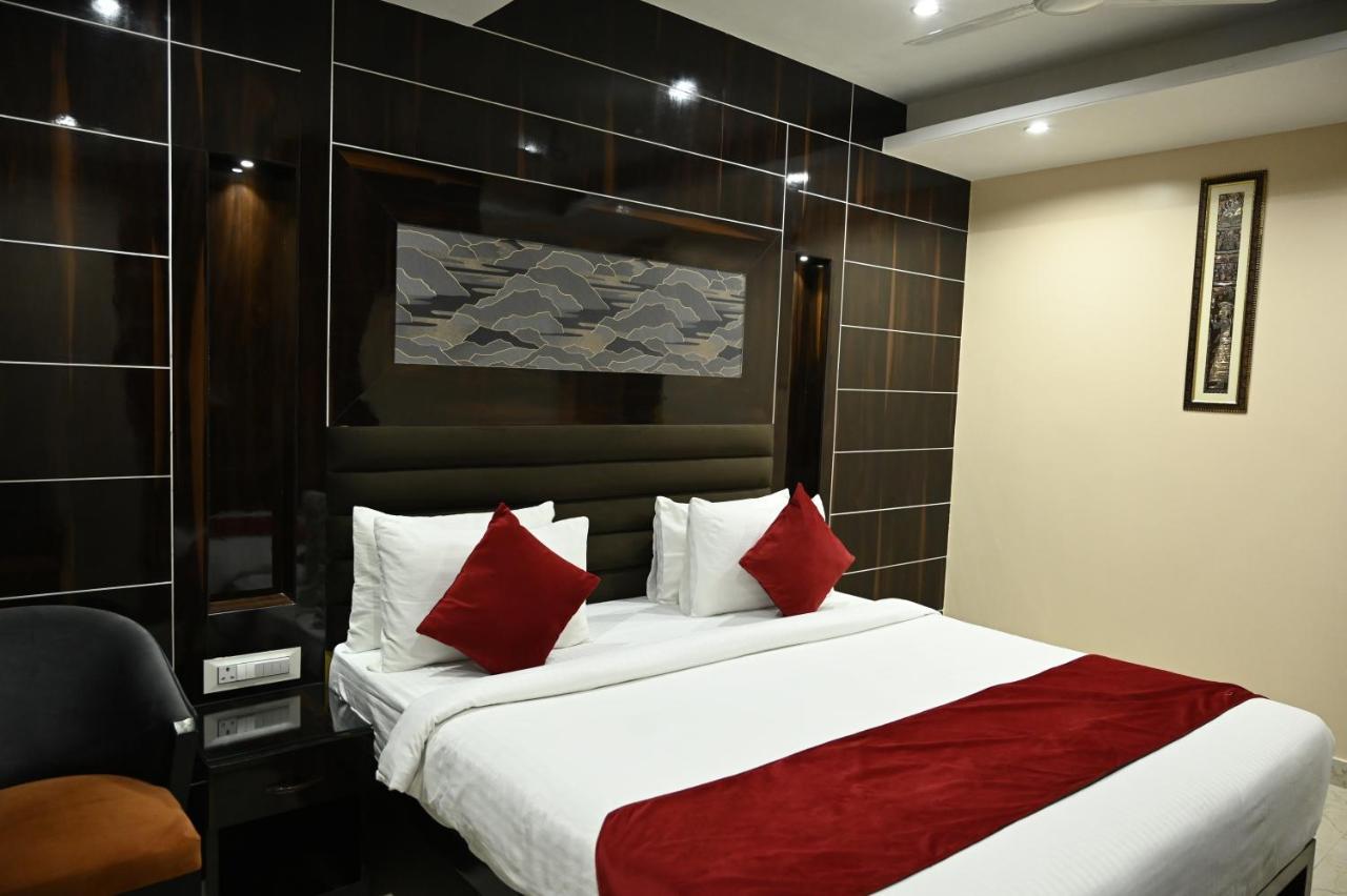 Hotel Trax International Jamshedpur Ngoại thất bức ảnh